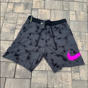 Nike sportswear alumni festival  shorts